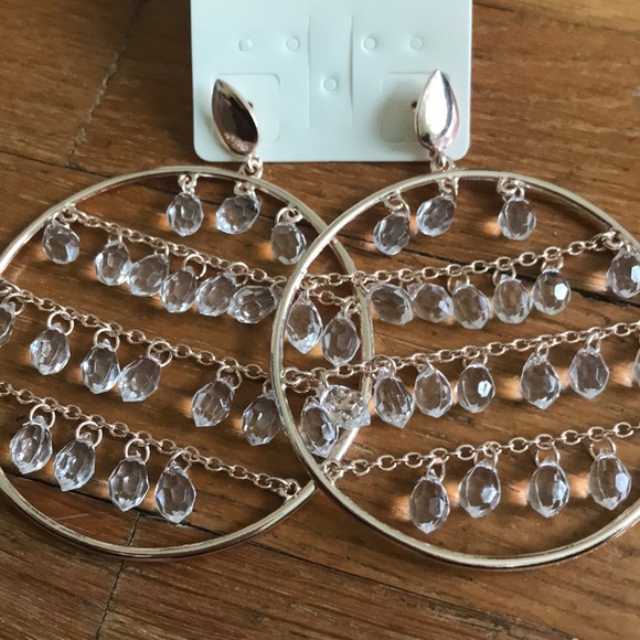 SALE!! 5/$25 NWT Gold Boho Dream Catcher Earrings - Picture 2 of 3